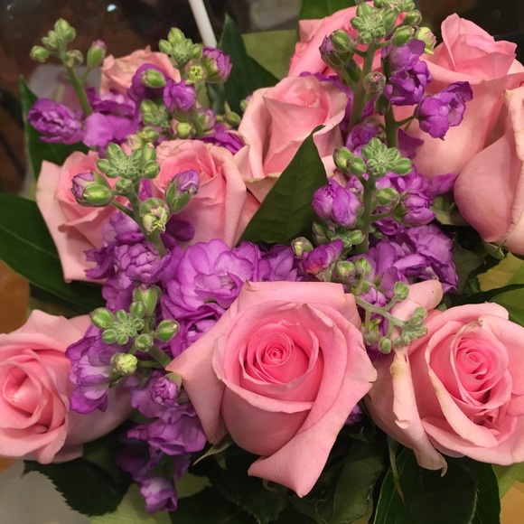 Meet your Posher, Pam - Picture 2 of 3